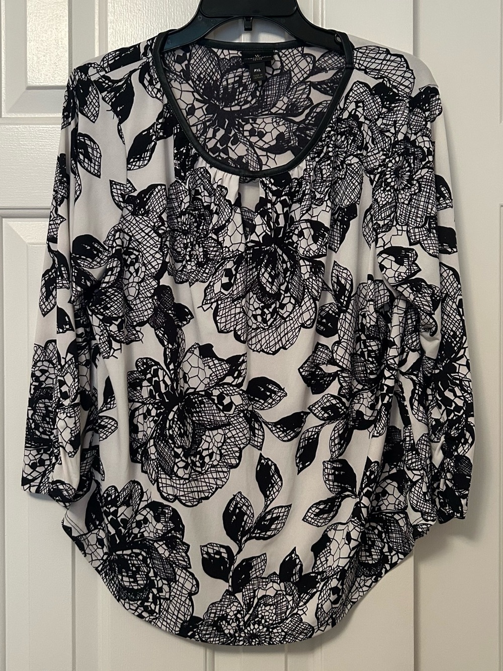 Worthington Petite Women's Black White Floral Print 3/4 Sleeve Blouse Size XL